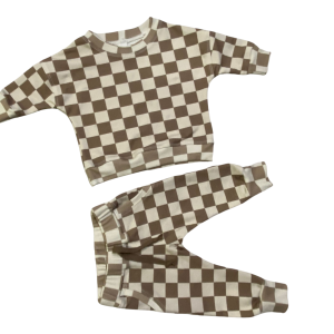 Chica Checkered